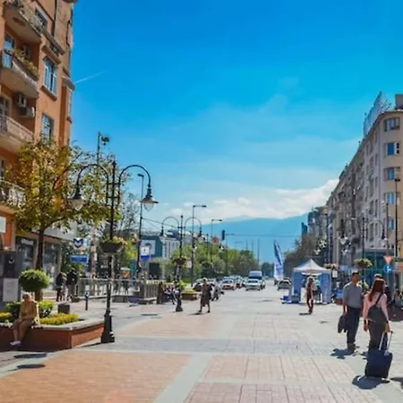 아파트 Sofia's Finest 2bd Luminous In Center 소피아